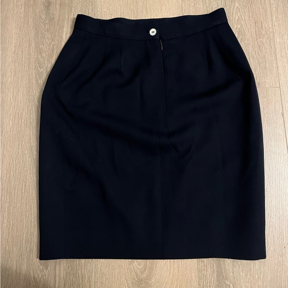 Woman suit ensemble - Long blazer + pencil skirt - Picture 6 of 9